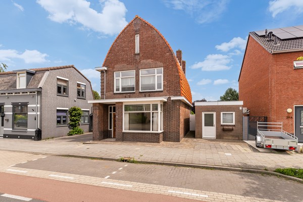 Foto - Te koop: Vrijstaand wonen aan het water, vol karakter en eindeloze mogelijkheden!